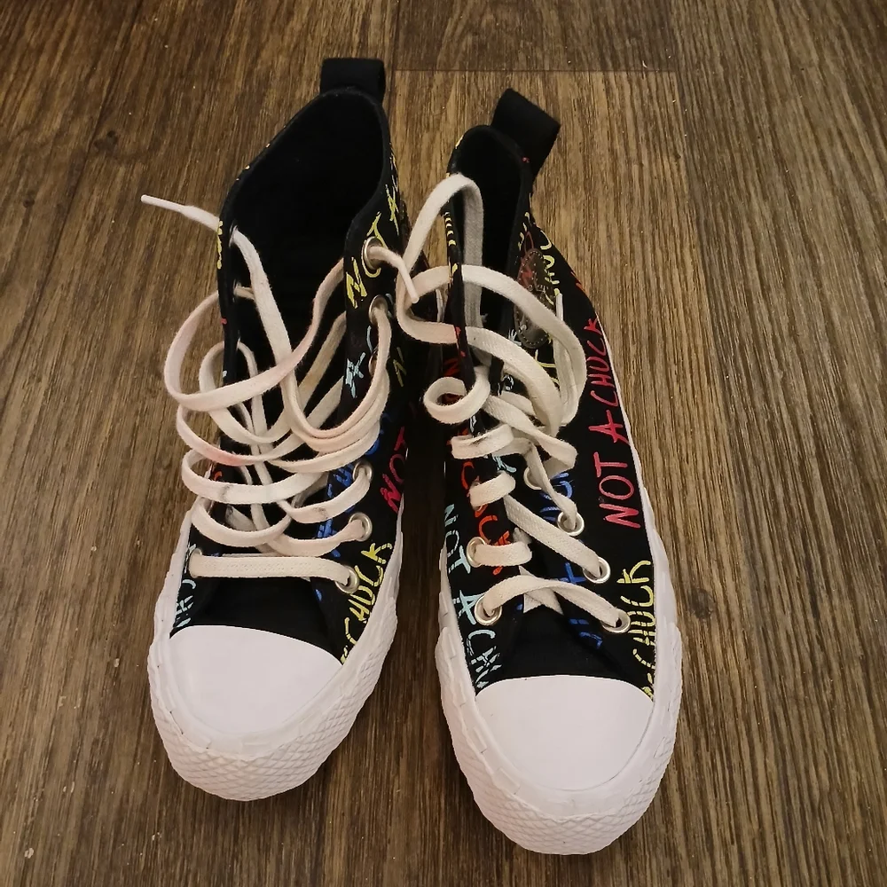 Converse ALL STAR Kids Graffiti Print High-Top Sneakers SZ 4 Girls Lace Up